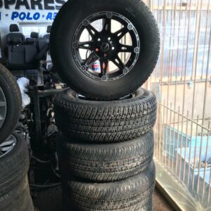 Jeep Wrangler 5 Rims With Tyres