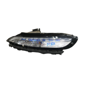 Jeep Cherokee 2015 3.2 Petrol Headlight Left Side